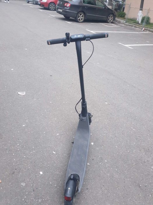Vand sau schimb trotineta electrica ninebot