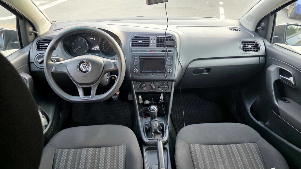 VOLKSWAGEN Polo 2016 — imagine 5