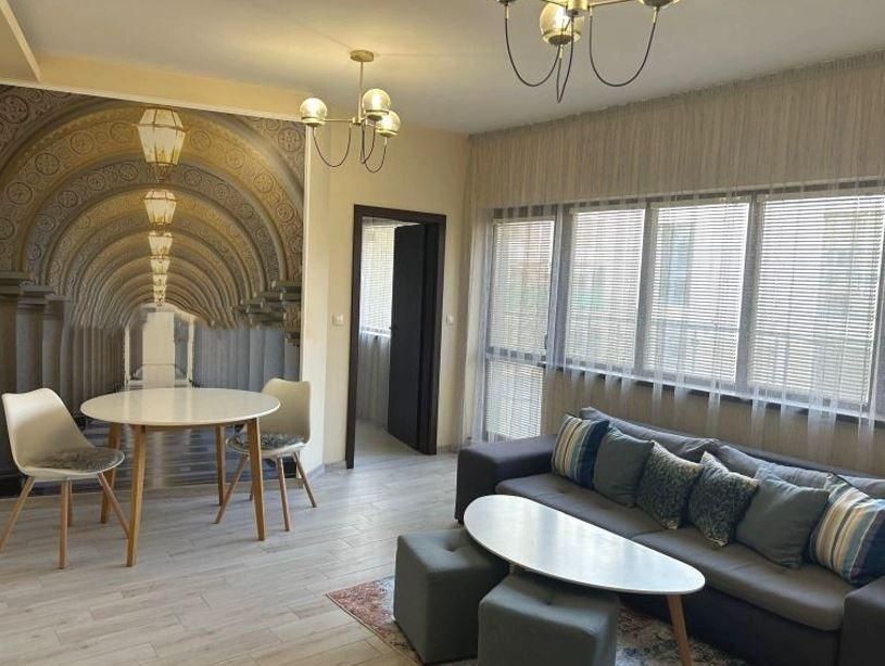 Дава се под наем Двустаен апартамент в Варна, Бриз - 60 кв.м за 648.21 € - Снимка #1