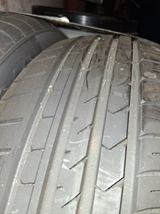 Гуми - 2 бр. летни 185 55 15