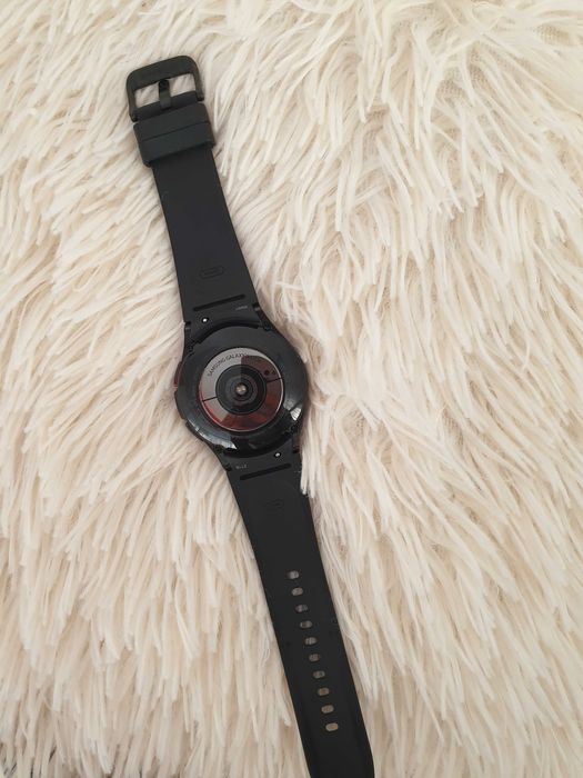 Часовник Smartwatch Samsung Galaxy Watch4