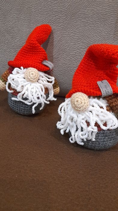 Ръчно плетен Гном