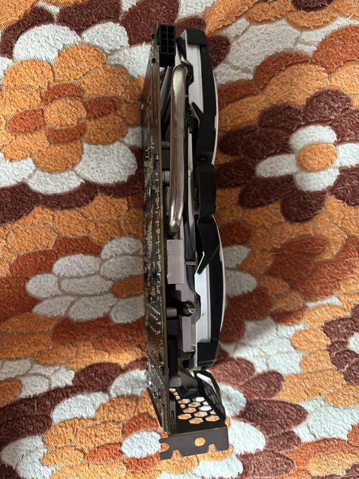 Продам MSI 470 4GB