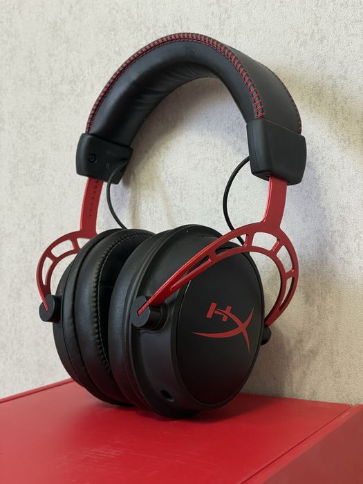 Игровой наушник hyper X cloud alpha