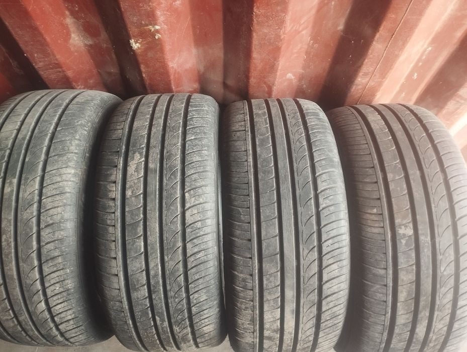Комплект шин 245/45/18