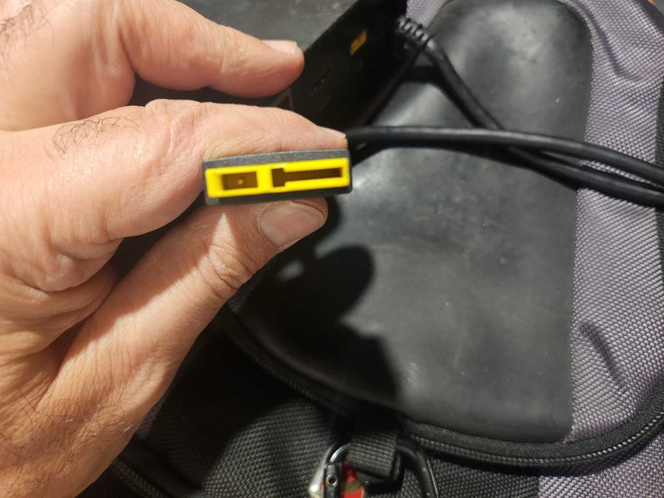 Докинг станция Lenovo ThinkPad OneLink Pro Dock - Модел: DU9033S1