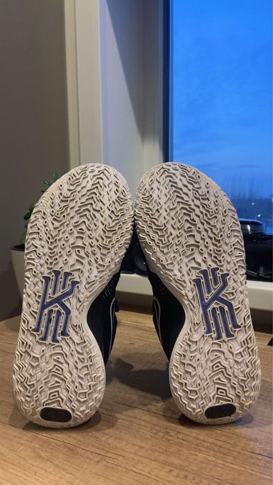 Nike Kyrie 7 basketball shoes