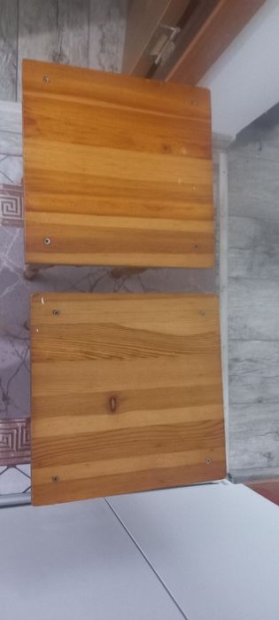 Продаются табуретки деревянные.