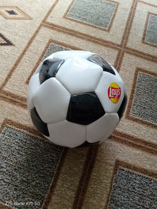 Minge fotbal Lays