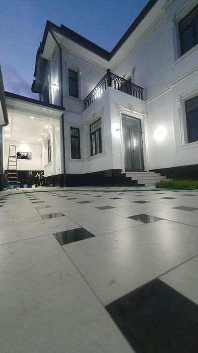 Новый дом в Мирзо Улугбекском районе улица миришкор участок 2.5 сотк.