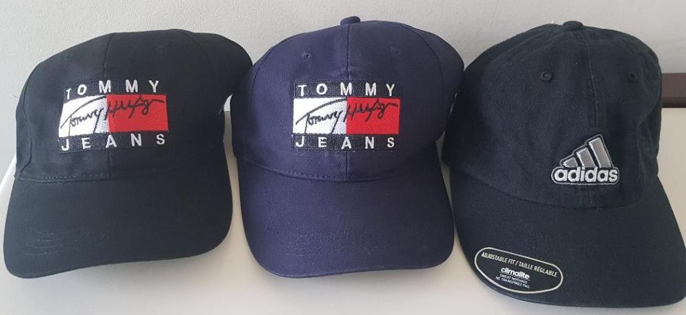 Caciula Cozoroc Tomy Hilfger, Adidas. Negru, Albastru, Noua!