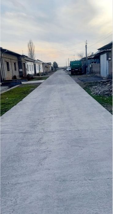 HOVLI SOTILADI 1sotixi 10500 $