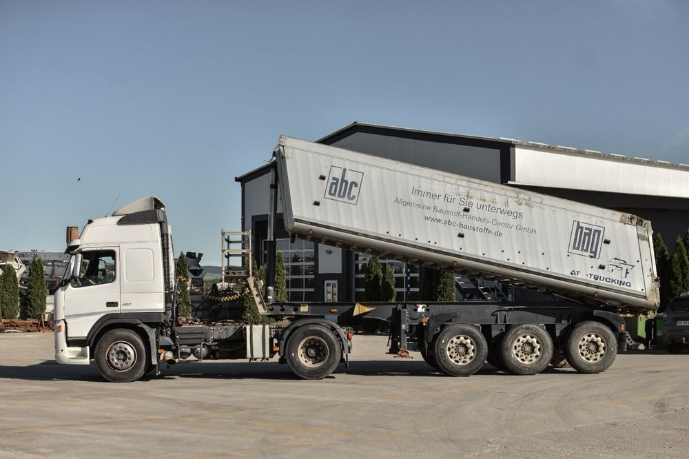 Volvo FM480 + semiremorca Schmitz basculabila