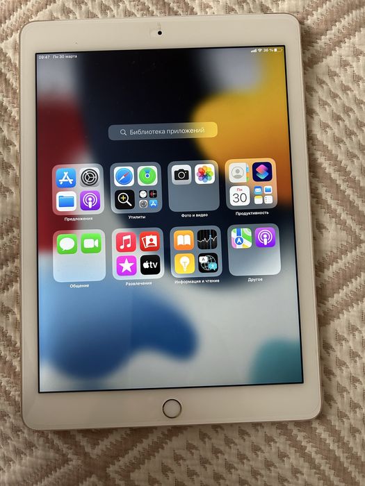 Айпад air . Продам