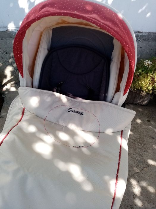 Количка с лятен. И зимен кош. Зимния  почти нов. С  едно  резервно  ко