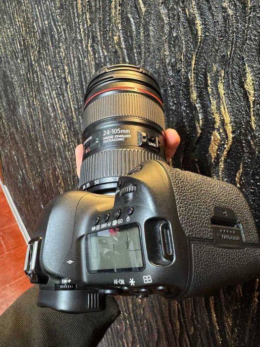 Srochni sotiladi CANON Mark lV