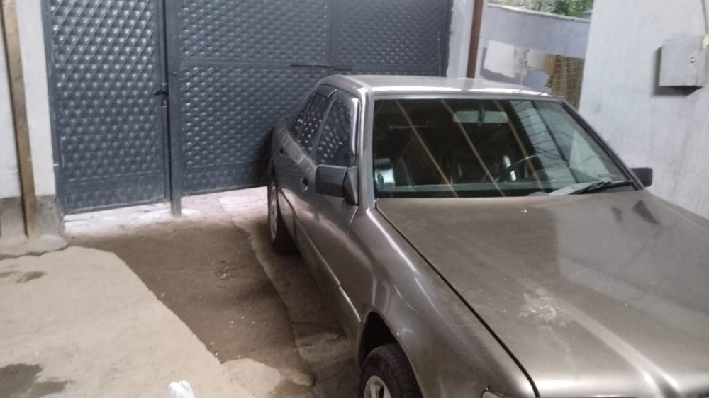 Мерседес 124.продам,