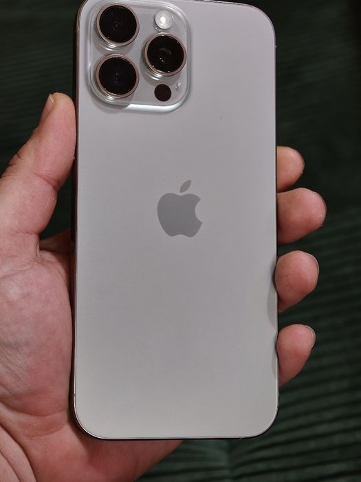 iPhone 16 Pro Max 512GB – Natural Titanium! Като Нов!