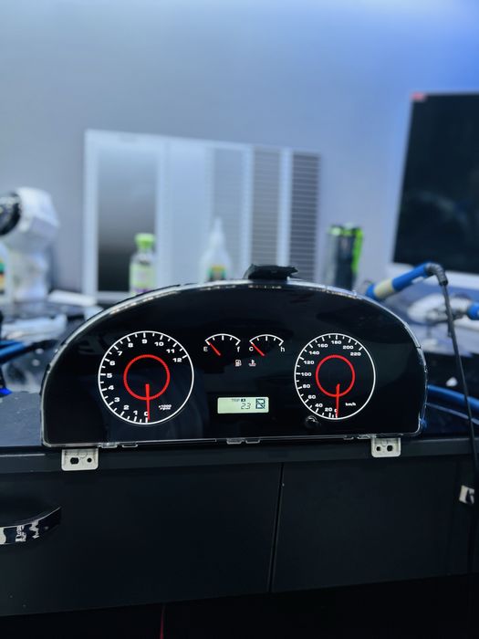 Lasetti tablo gentra dizayn qberamiz