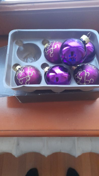 Продам елочные игрушки