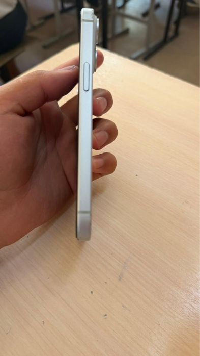 Iphone 15 128 gb 82%