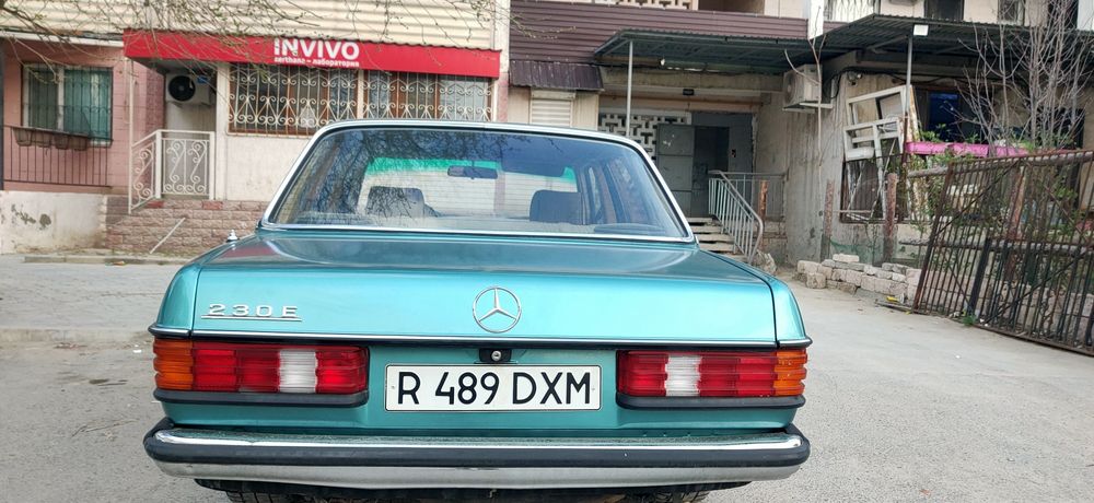 Мерседес бенз 123 дизель 2.2 Е класс