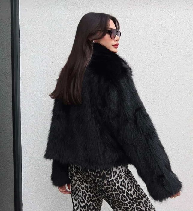 Ново дамско палто с косъм