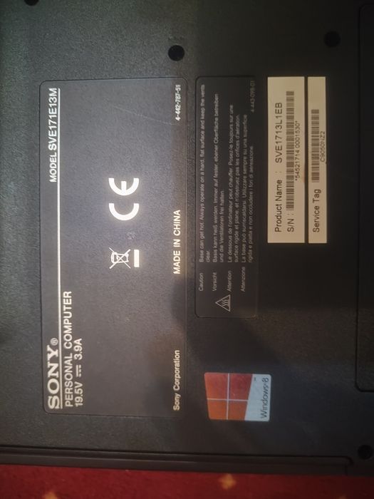 Sony VAIO SVE171E13M laptop 17.3 inch Intel Core i3 4GB RAM HDD 500GB Windows 8 sistem original