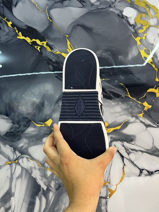 Valentino Garavani Premium Fullbox