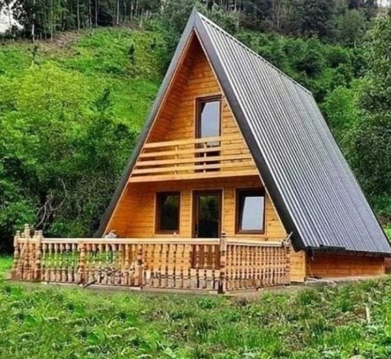 Cabane tip A-Frame la cheie