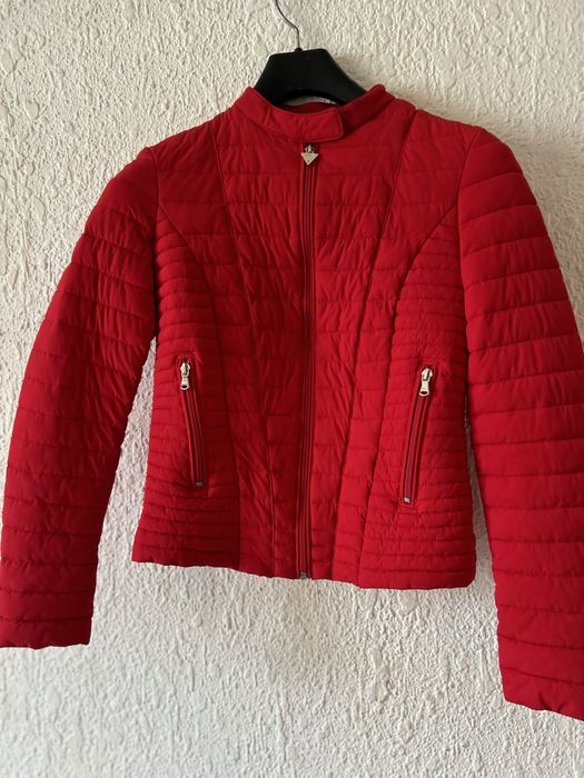 Дамско яке GUESS