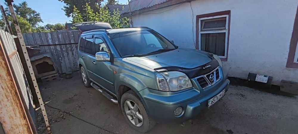 Продам Ниссан x-trail с пробегом