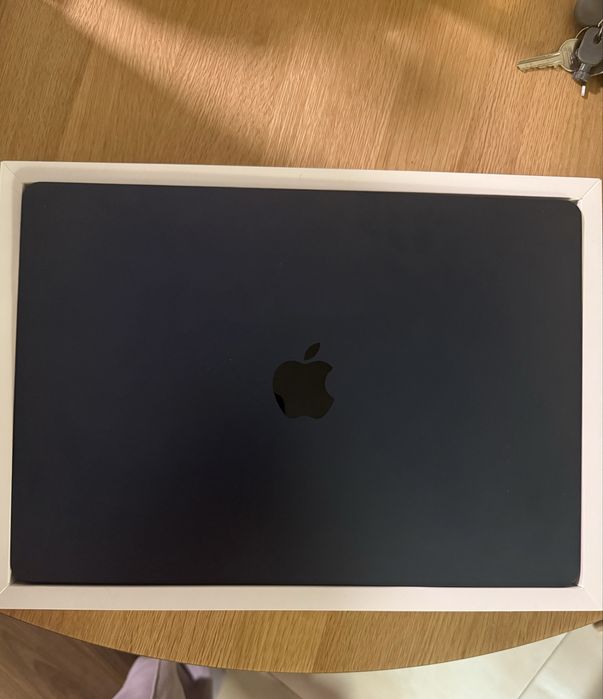 Macbook Air 15 M4/Midnight 256 GB