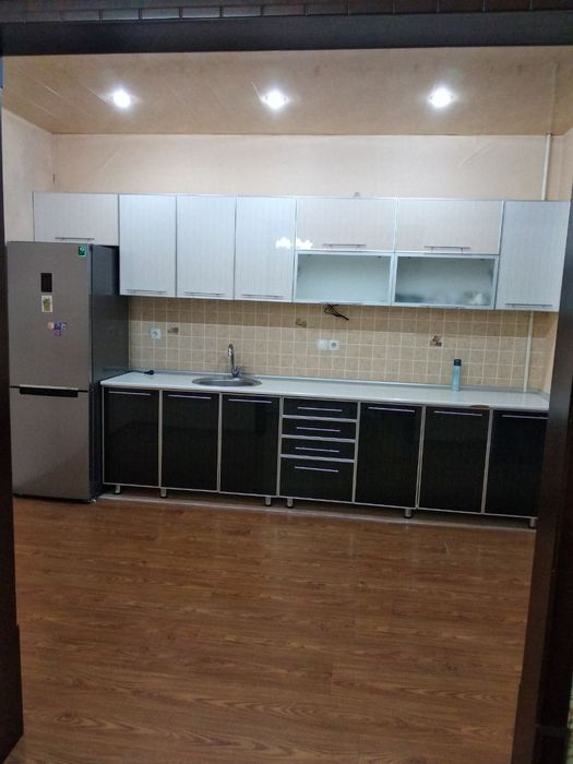 сдаю квартиру (без посредника) метро ойбек евро ремонт +мебел  2/7/9