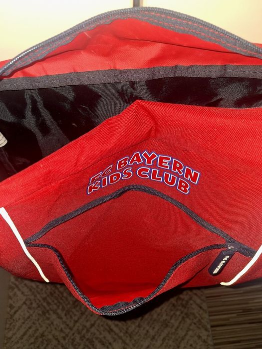 Geanta de umăr pt copii licențiată.