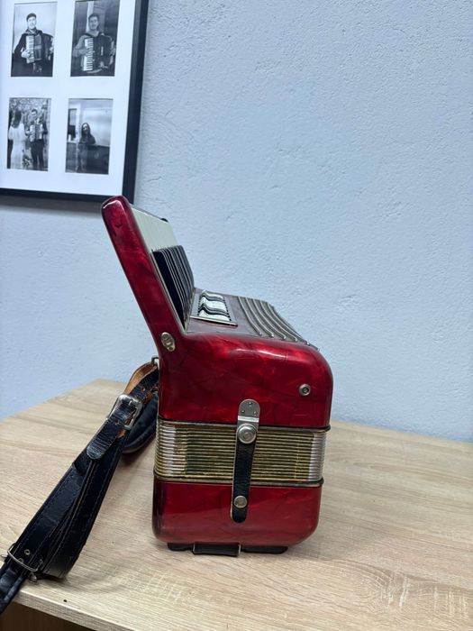 Acordeon Hohner Tango2M cu 96 de basi