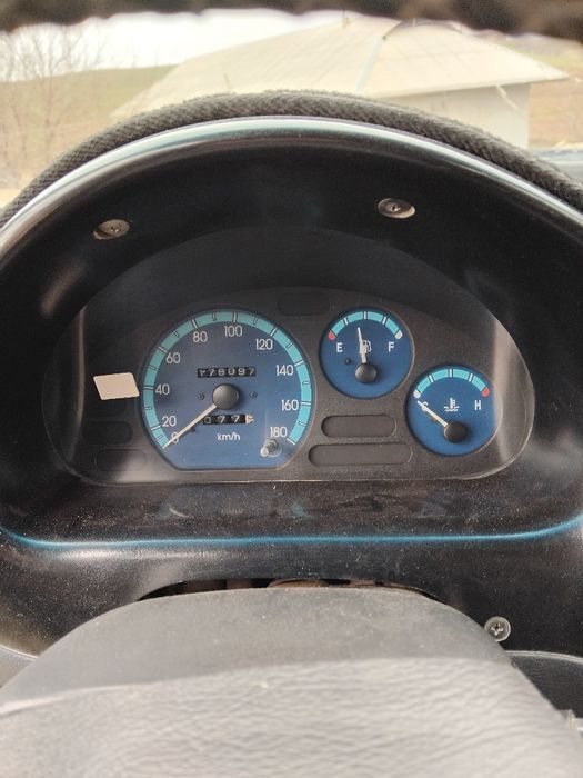 Matiz  sotiladi xolati yaxshi