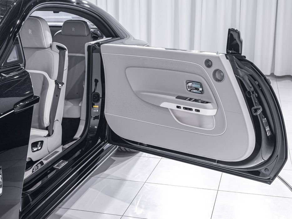 Rolls Royce spectre new