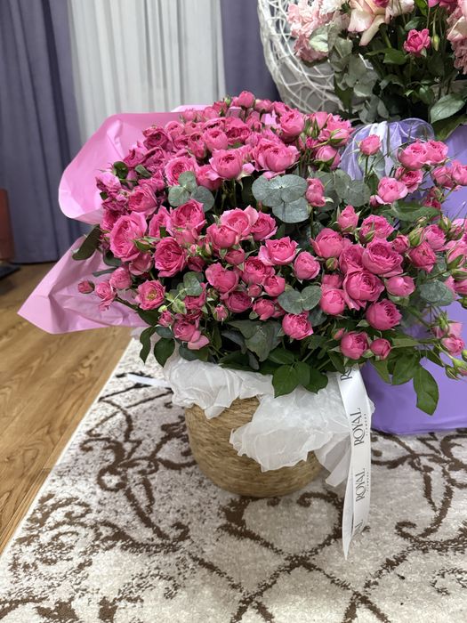 Корзинка нежных цветов