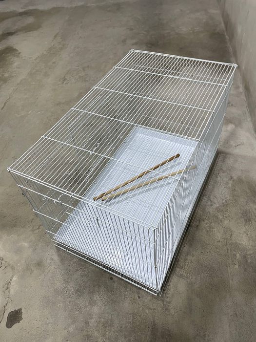 Qafas sotiladi qush boqishga