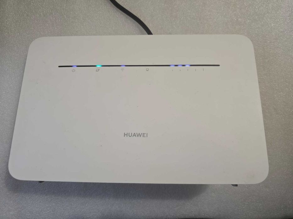 Router wireless cu slot SIM Huawei B535-232 4G+ 300MBPS, WIFI 2.4/5GHZ