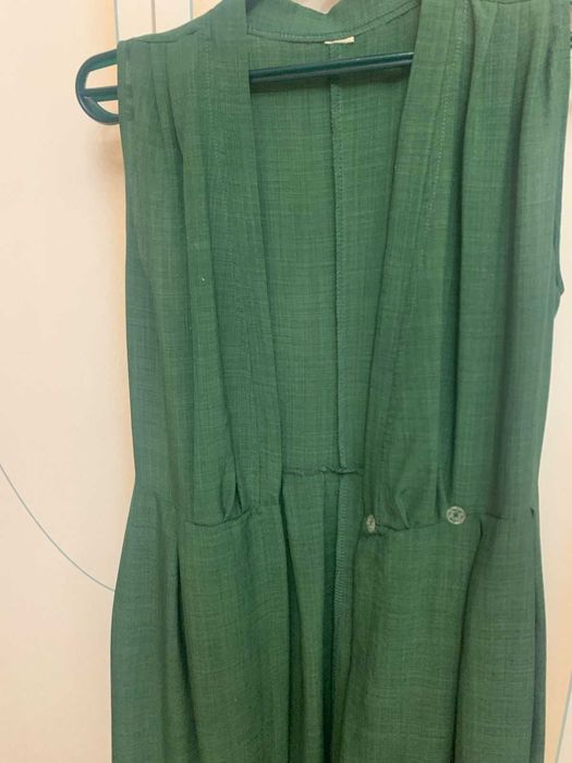 Платья женские 46 размера