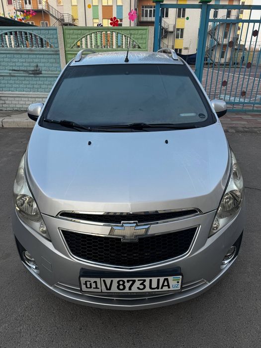 Spark 3-pozitsiya 2015-yil. Ideal holatda