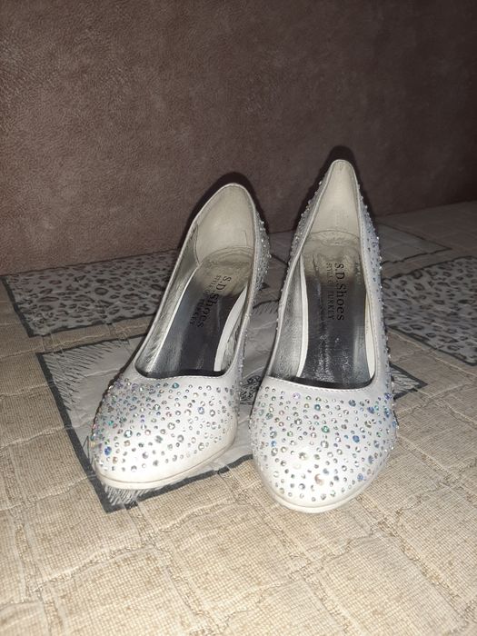 Продам вещи для свадьбы