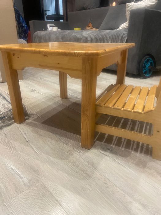 Детский столик в комплекте