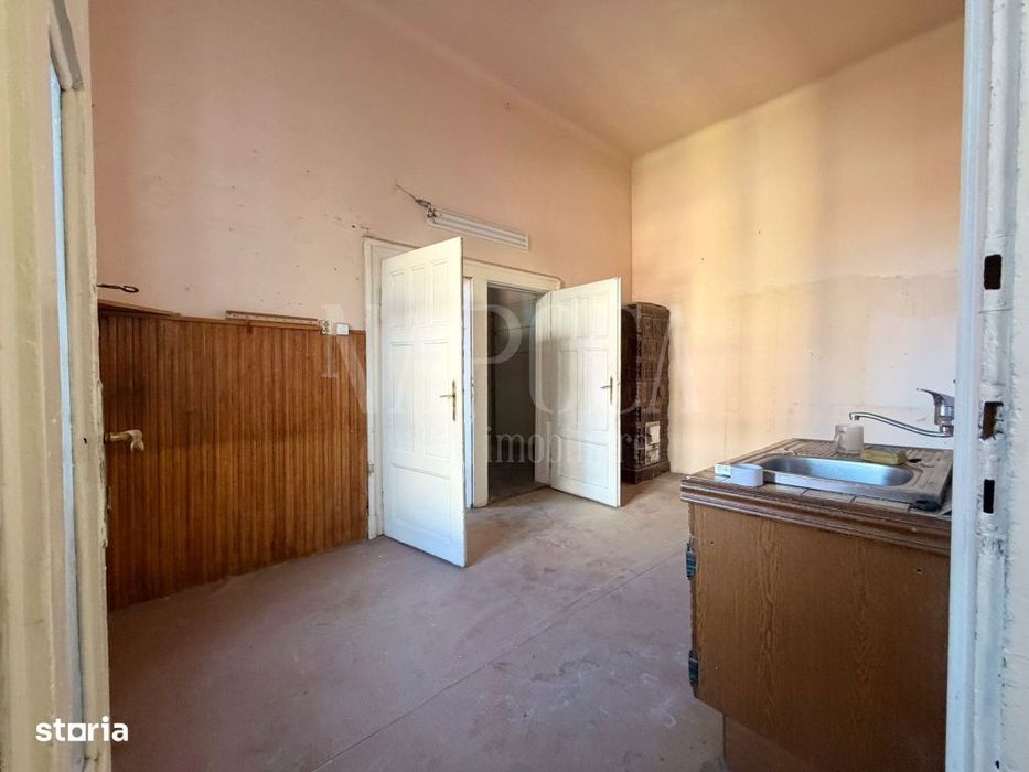Apartament 4 camere de vanzare in Centru Oradea, Oradea — fotografia 1
