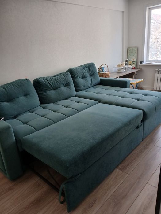 Продам угловой диван