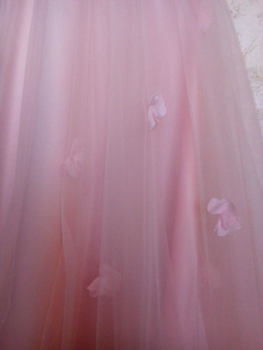 Продам платье новое