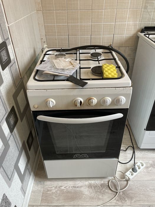 СРОЧНО газплита 7500т.