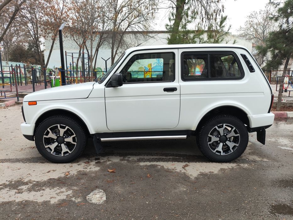 Нива Урбан 2021 год